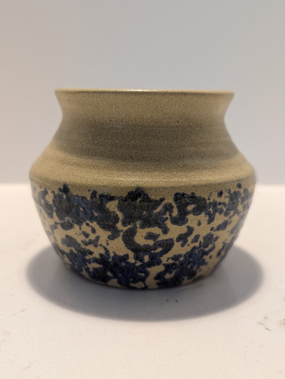 Vtg Pottery Crock Blue Spongeware Signed Herbert Planter Flower Pot Country